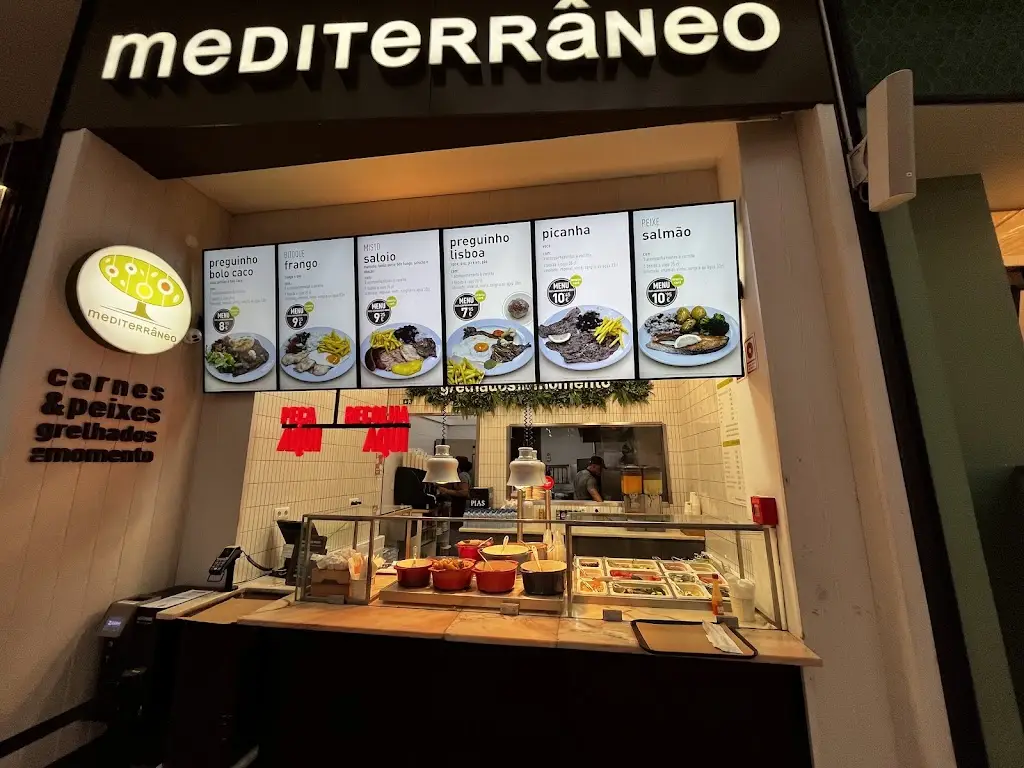 Mediterrâneo Restaurante ristorante a Brandoa