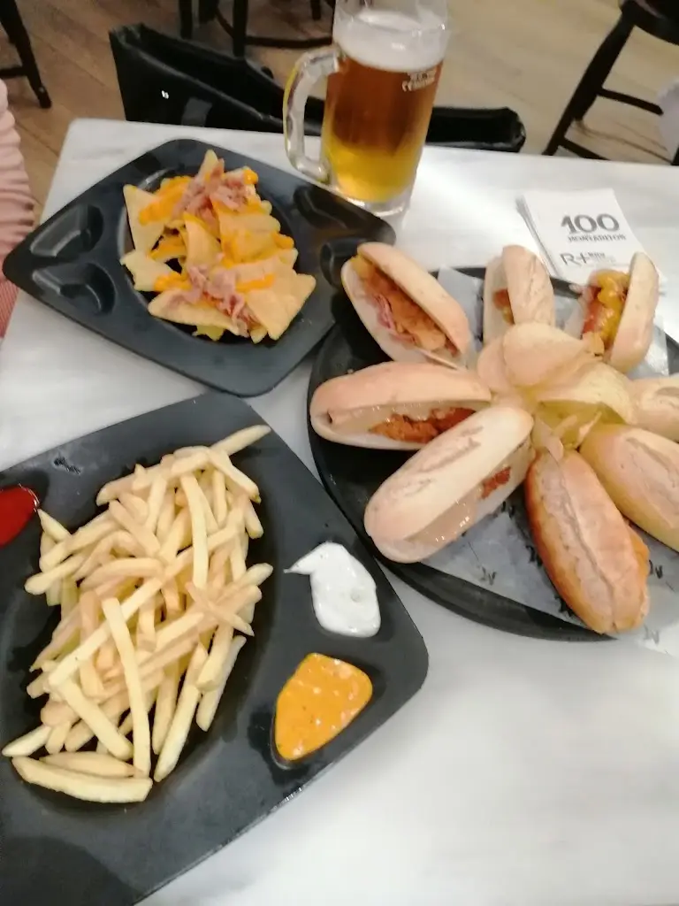 Menu_100 Montaditos UBBO_Brandoa_immagine_6