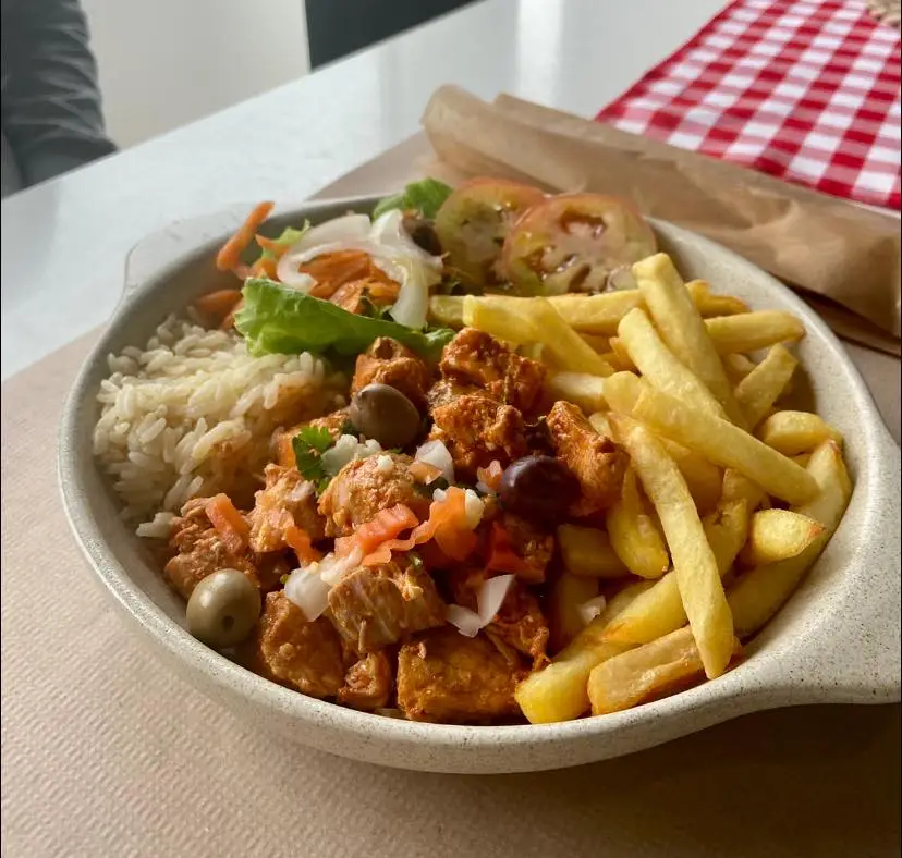 Menu_Maria põe a Mesa_Campelos_image_1