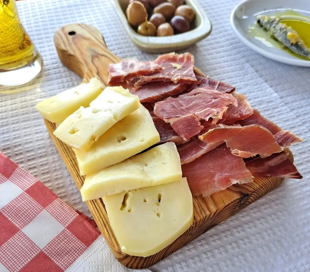 Menu_Tasca do Castelo_Carnicães_immagine_8