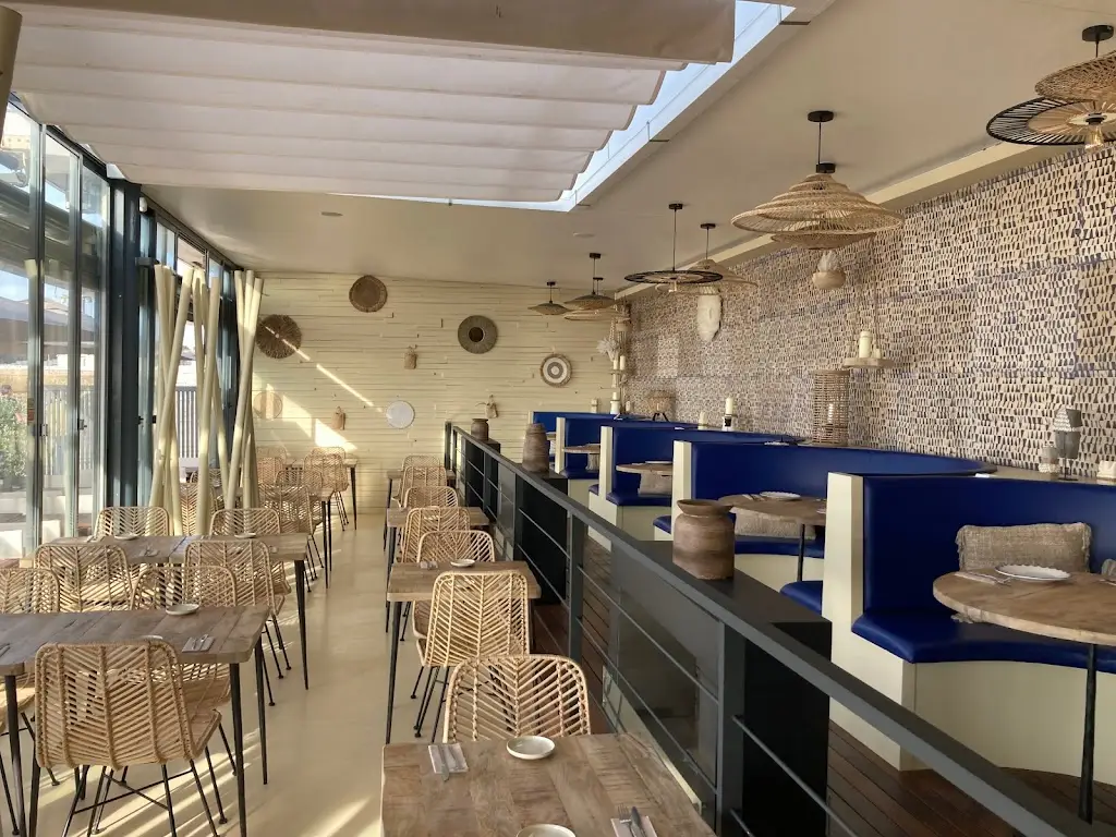 La Plage_Carcavelos_slider_image_1