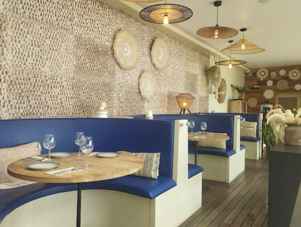 La Plage_Carcavelos_slider_image_3