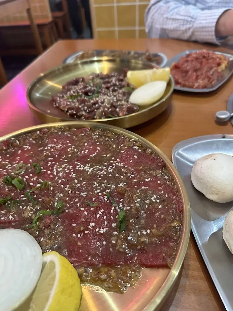 Taevy Phauk_Han Table Barbecue Azores_Arrifes_recensione