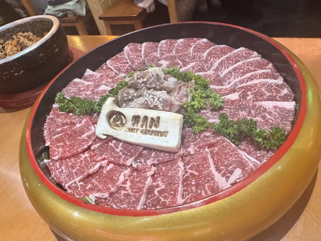 Caitlyn Camara_Han Table Barbecue Azores_Arrifes_recensione