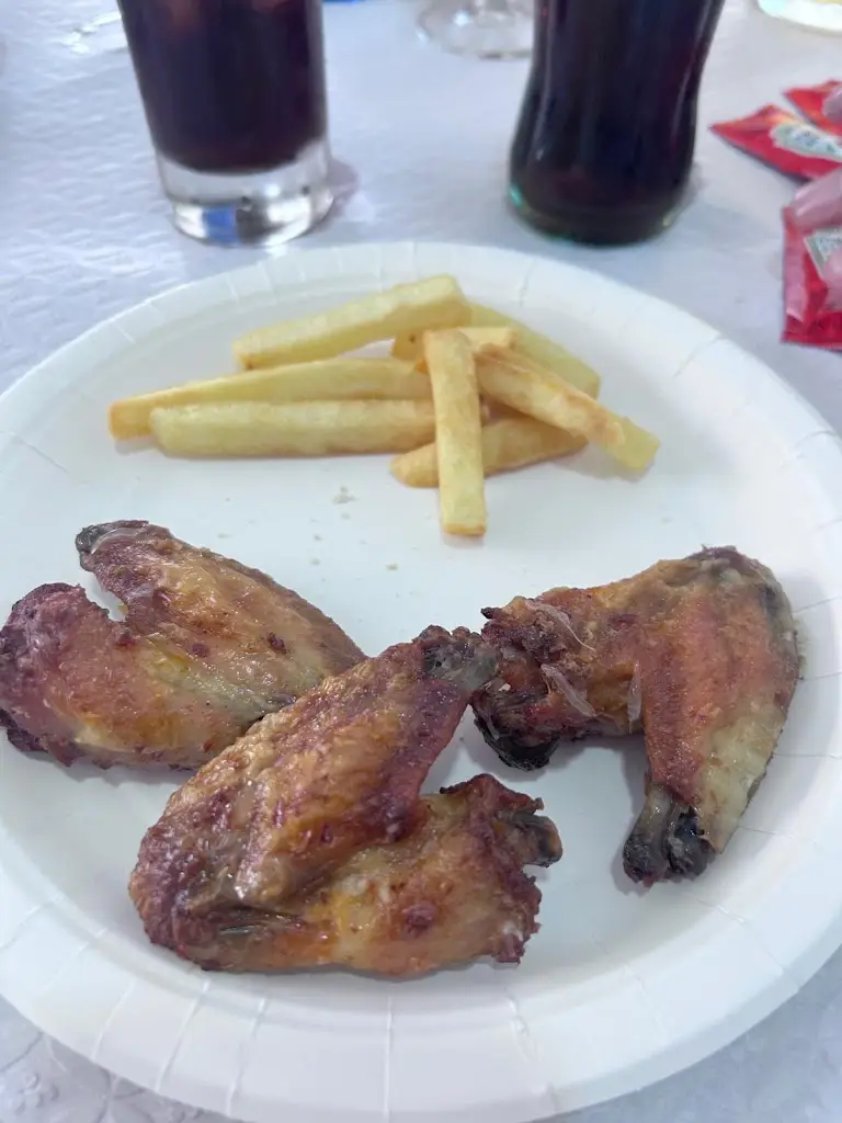 Jordan Benedet_Snack Bar Bombeiros VFC_Vila Franca do Campo_review