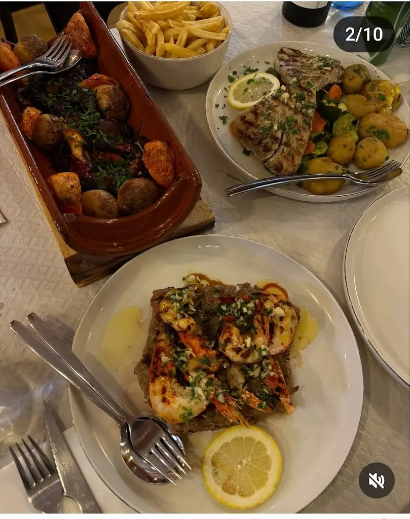 Black Whale Restaurant_Vila Franca do Campo_slider_image_3