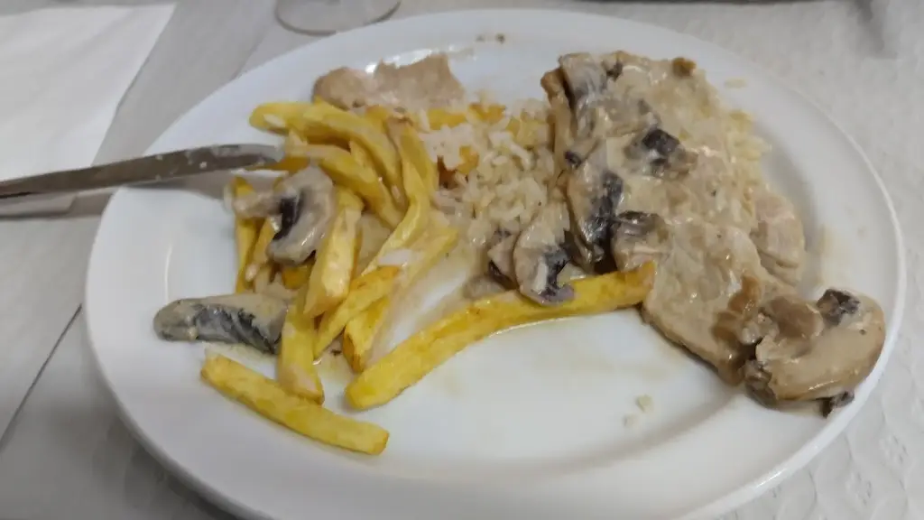 José Martins Ezentis_O Cantinho_Cadaval_recensione