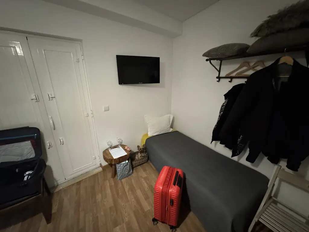 Inês Dias_Casas do Terreiro_Carragozela_reseña