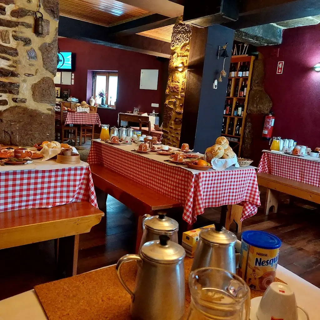 Lucicléia Ramos_Casas do Terreiro_Carragozela_reseña