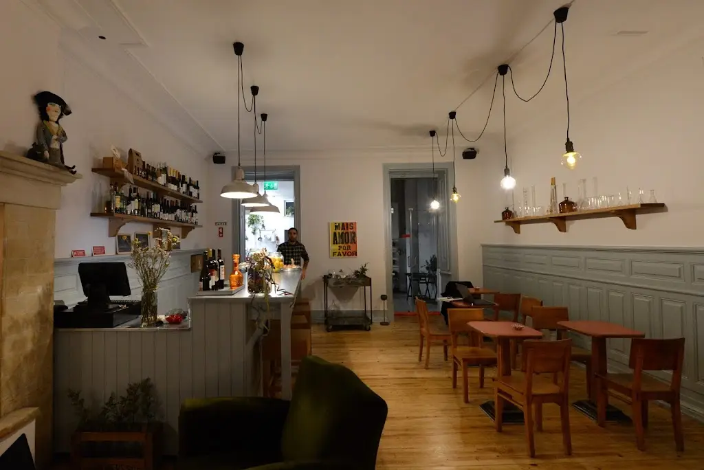 Napoleão Taberna_Carmões_slider_image_1