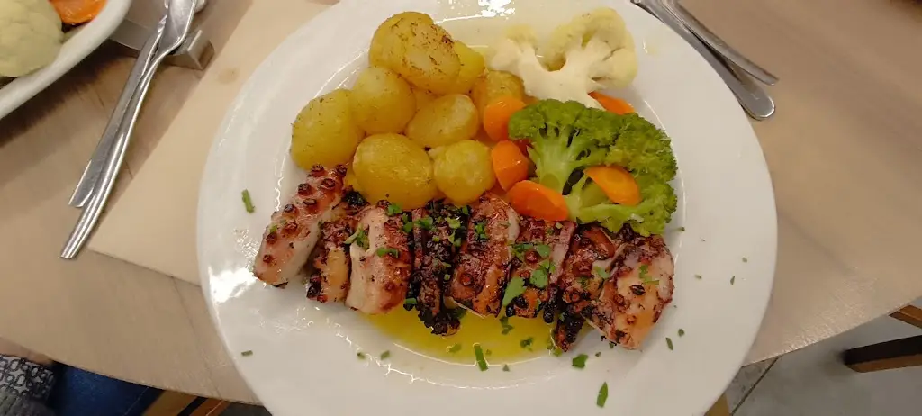 Menu_Restaurante Páteo do Faustino_Carmões_image_7