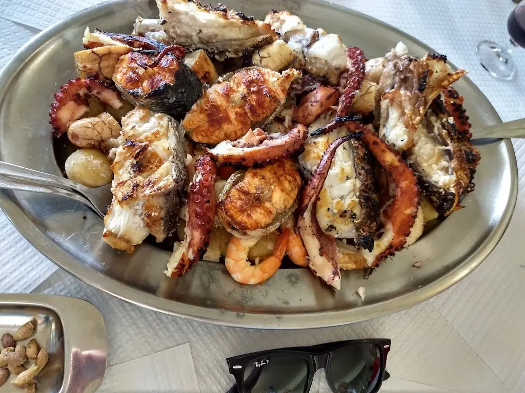 Menu_O Santinhos_Carmões_image_9