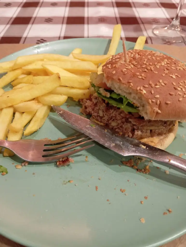 Menu_Petisqueira O Barril_Casteição_image_6