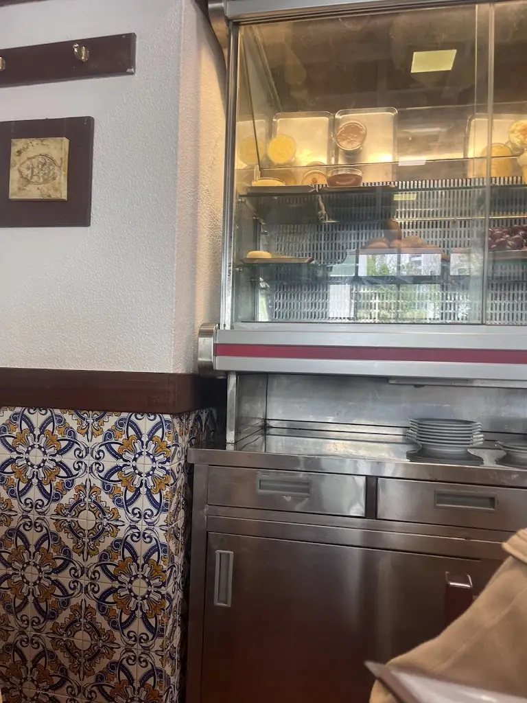 Pedro Moreira_Baga-Baga_Carnaxide_recensione