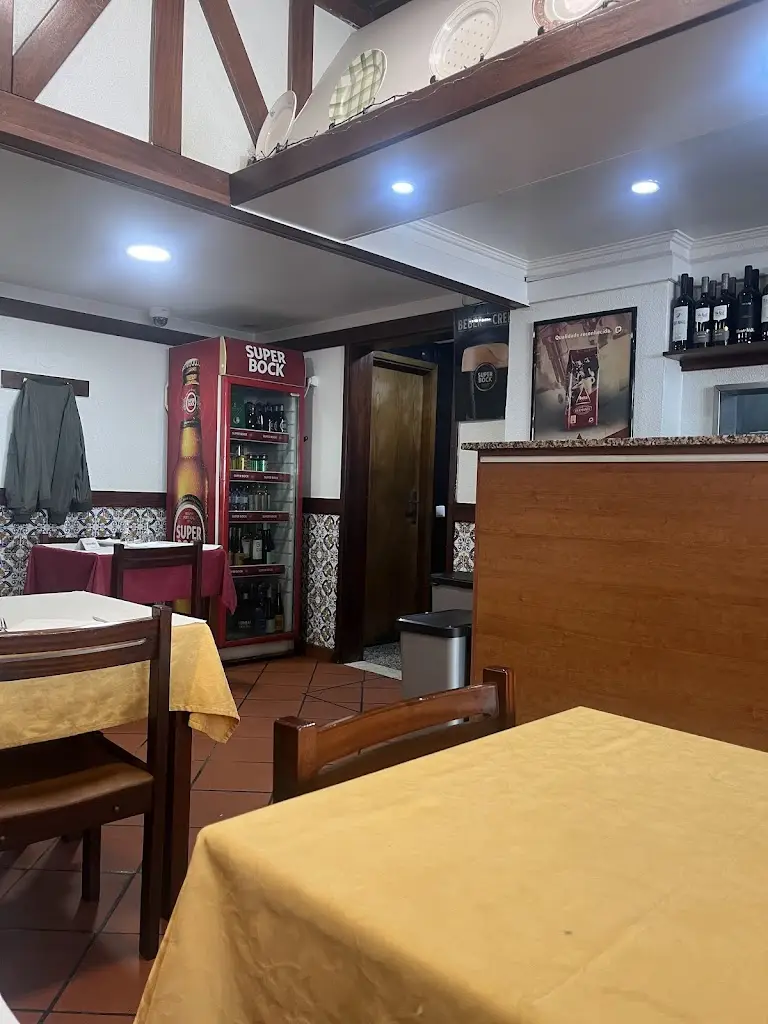 Baga-Baga ristorante a Carnaxide