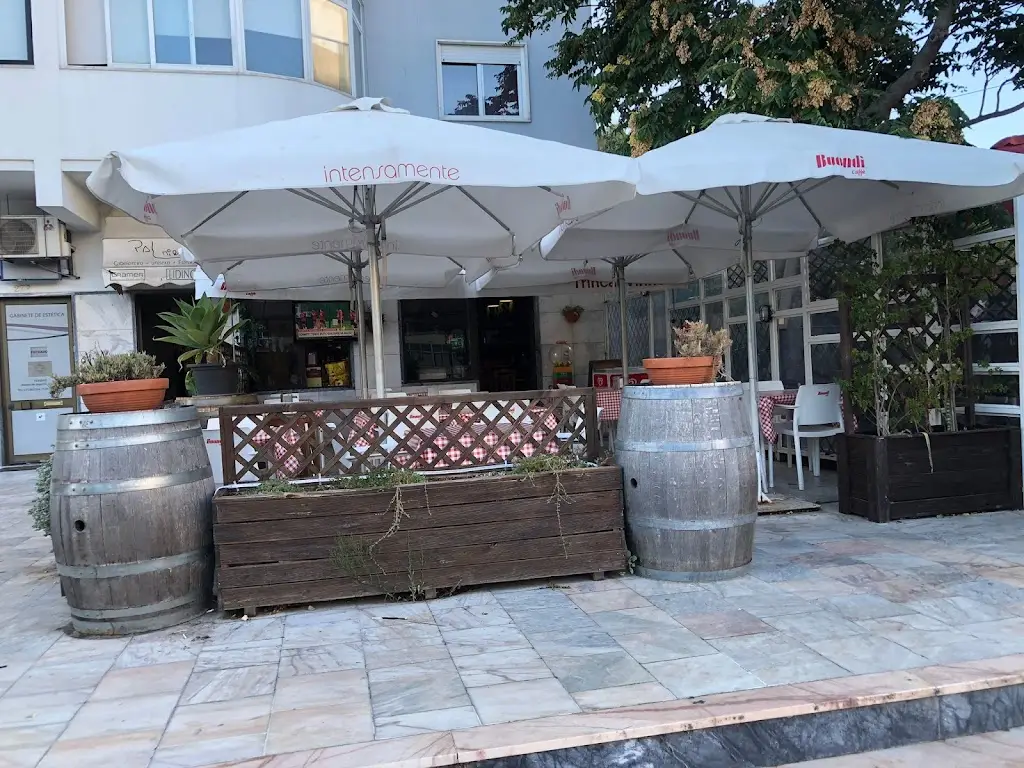 Trinca Vinhos - Bar Taberna Gourmet ristorante a Carnaxide