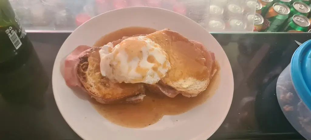 Menu_Café, Petiscos e Comida Rápida Santo António_Cedovim_immagine_2