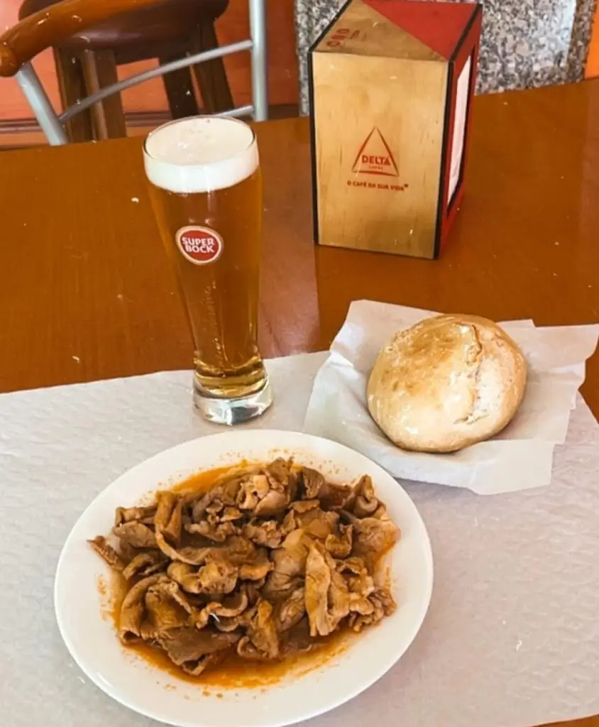 José Estanqueiro_Café, Petiscos e Comida Rápida Santo António_Cedovim_recensione