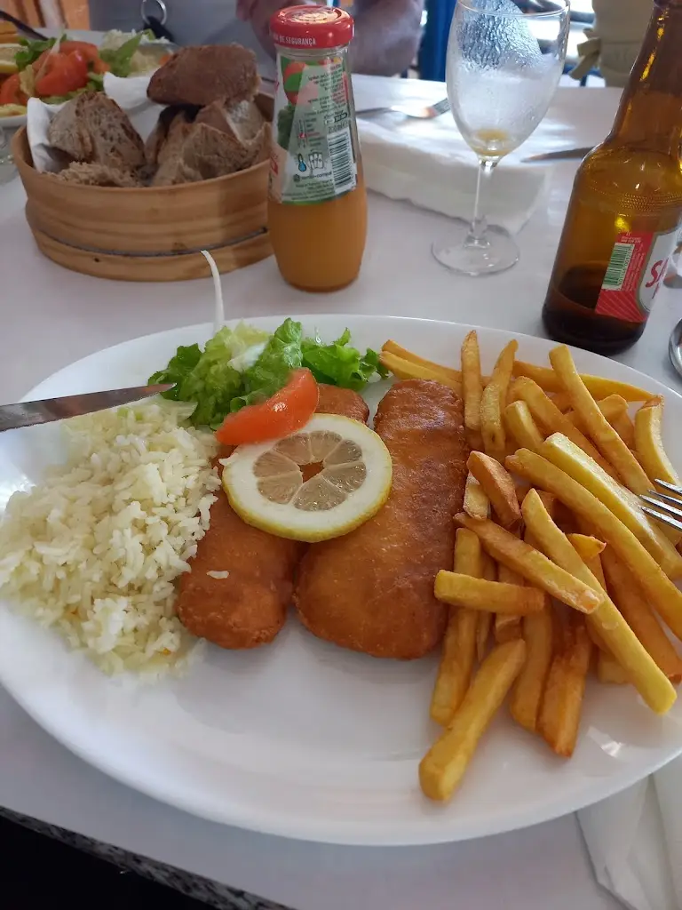 Lisandra lima_Restaurante Os Carvalhos_Cativelos_recensione