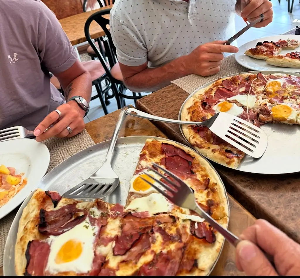 Richie Lassard_Pizzaria Filippo_Celorico da Beira_recensione