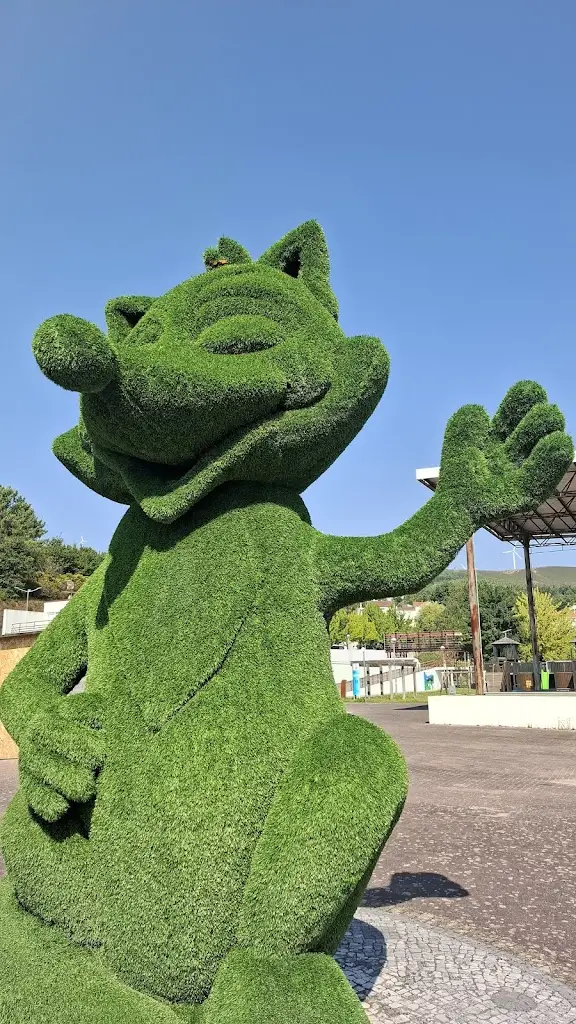 O Gil_Castanheira_slider_image_3