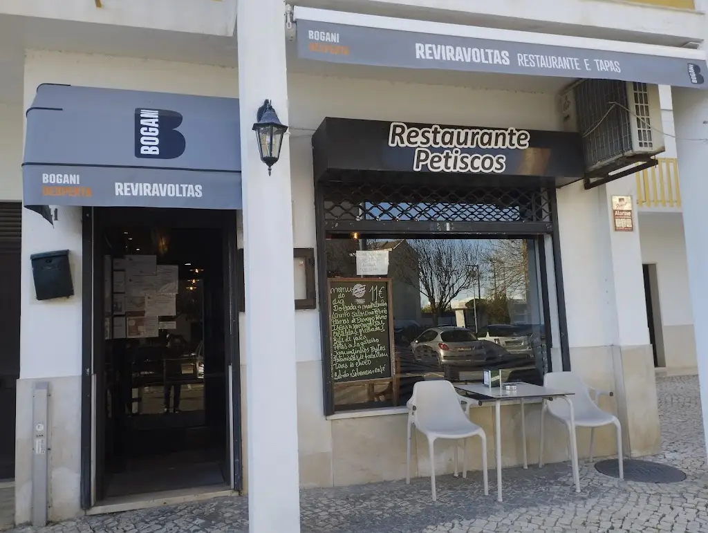 Reviravoltas tapas ristorante a Castanheira