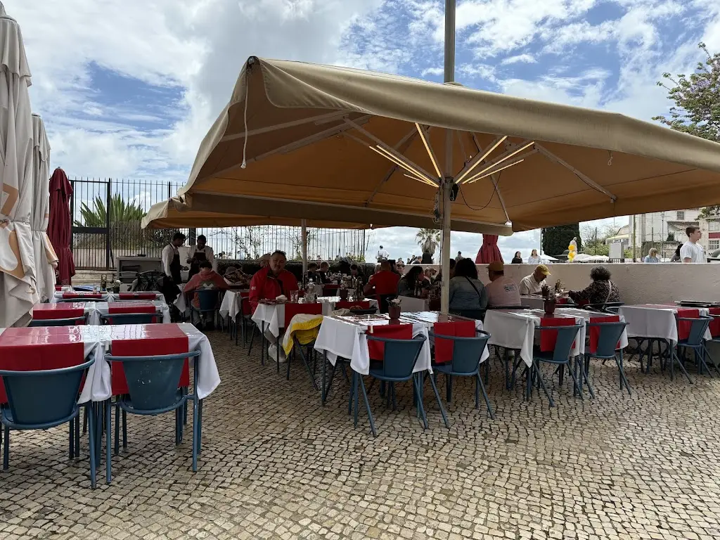 Seher Palace ristorante a Castelo (Lisbon)