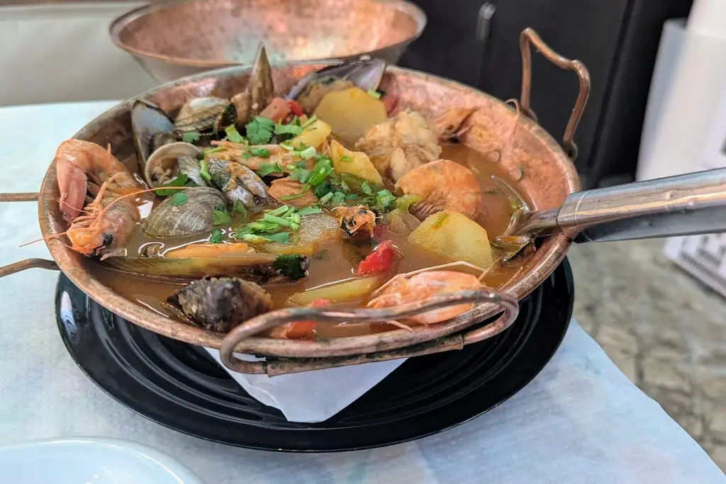 Eric Burkard_O Guerreiro_Castelo (Lisbon)_review