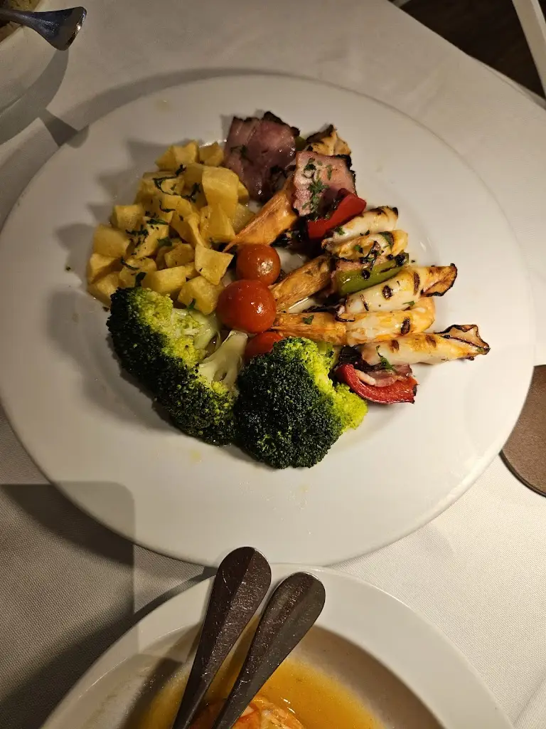 David Long_Restaurante Monte Mar_Cascais_reseña