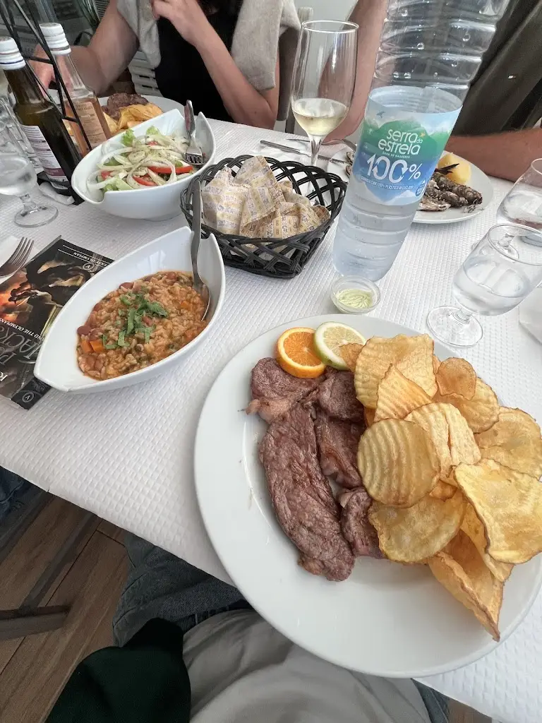 Nils_Mira Ponte_Carvalhal_review