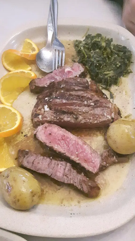 Gilda Wright Araújo_A Cerca_Castelo Rodrigo_review