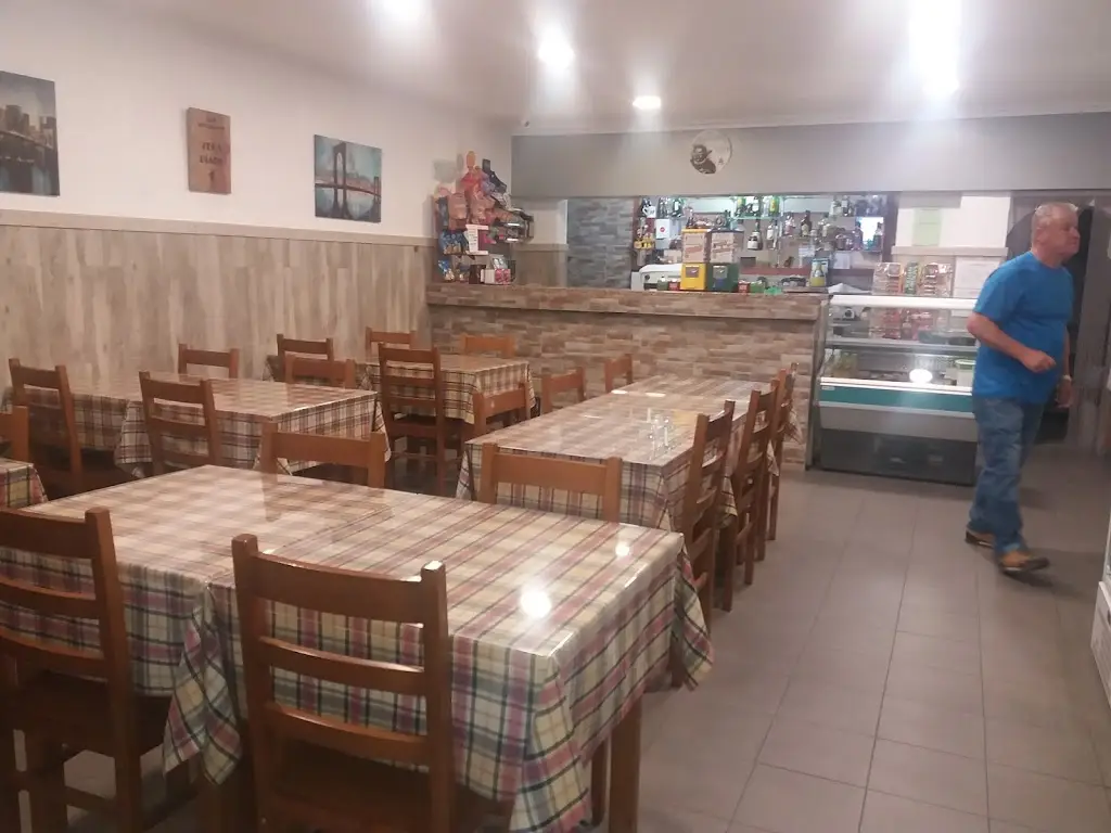 Café Zeca Diabo ristorante a Castanheira do Ribatejo