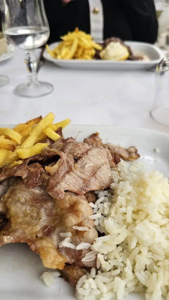 Brendan Rousseau_Paço de Carnide_Carnide_reseña