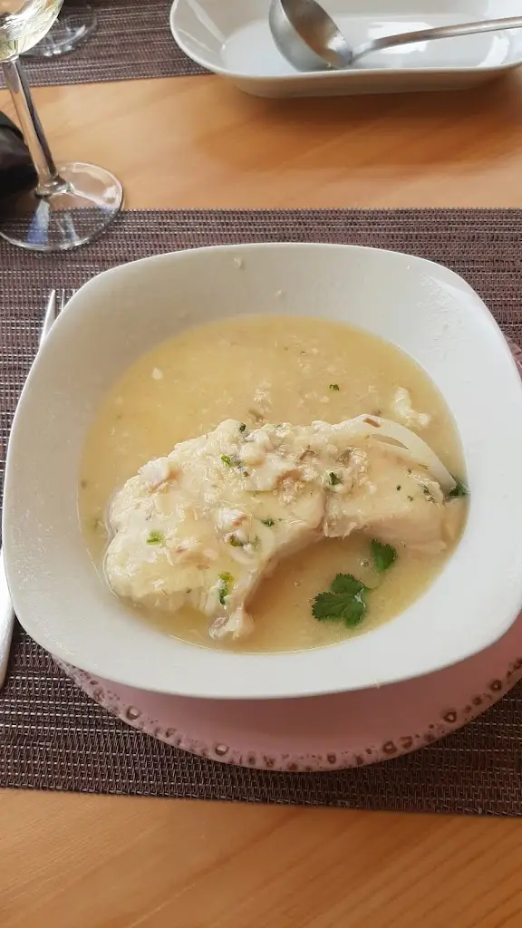 Luís Tomé_Petiscaria 5 Elementos_Carnide_recensione