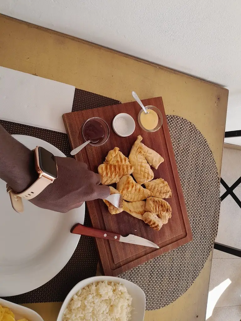 Petiscaria 5 Elementos_Carnide_slider_image_2