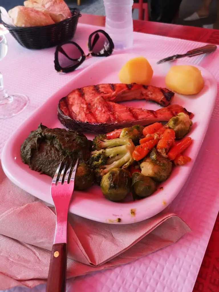 Menu_Gaivota Voando_Carnide_immagine_5