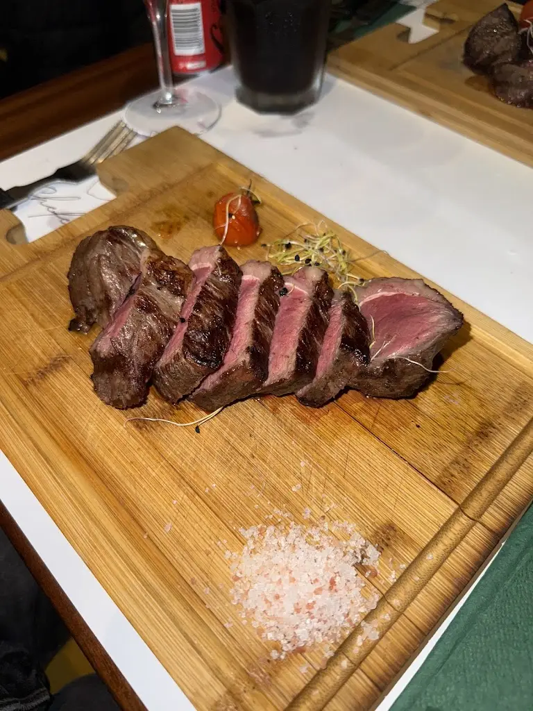 Sheli Goldis_Chefe Guiga Steakhouse_Carnide_recensione