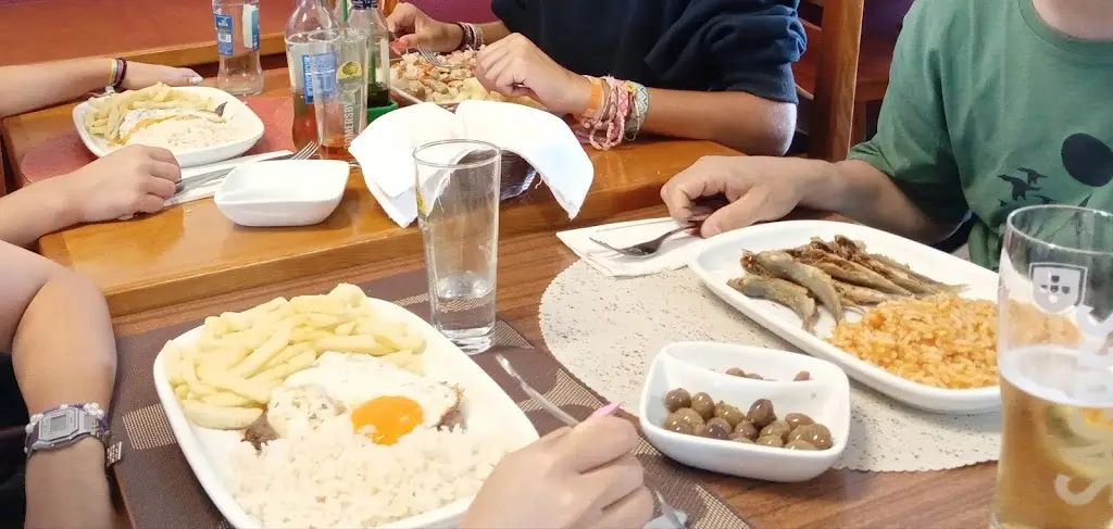 Helena_Restaurante Refugio_Cortiçô da Serra_reseña