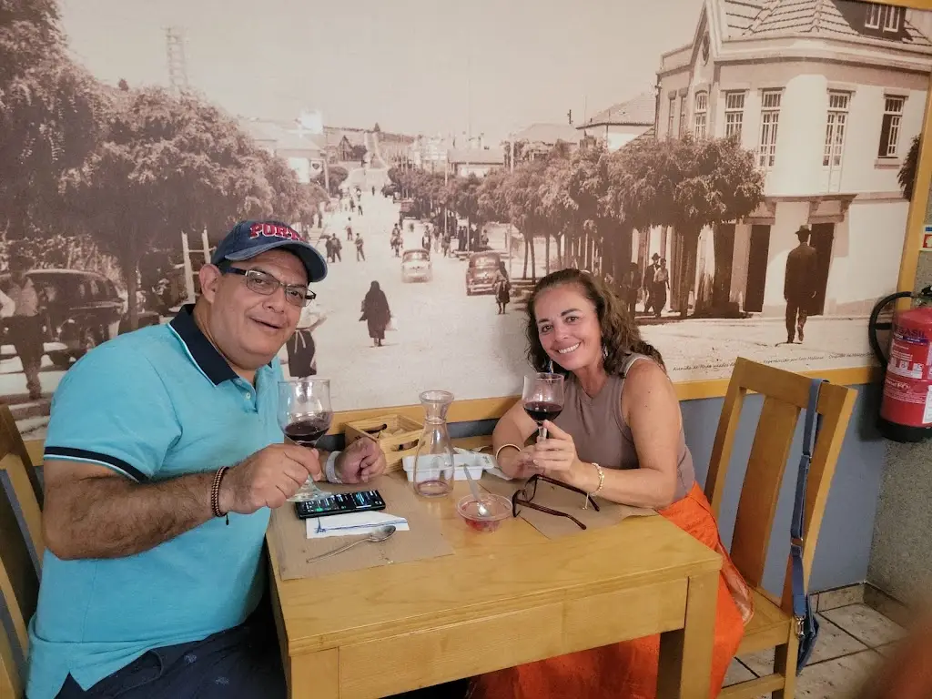 Claudia D.L._Espada lua_Coriscada_reseña