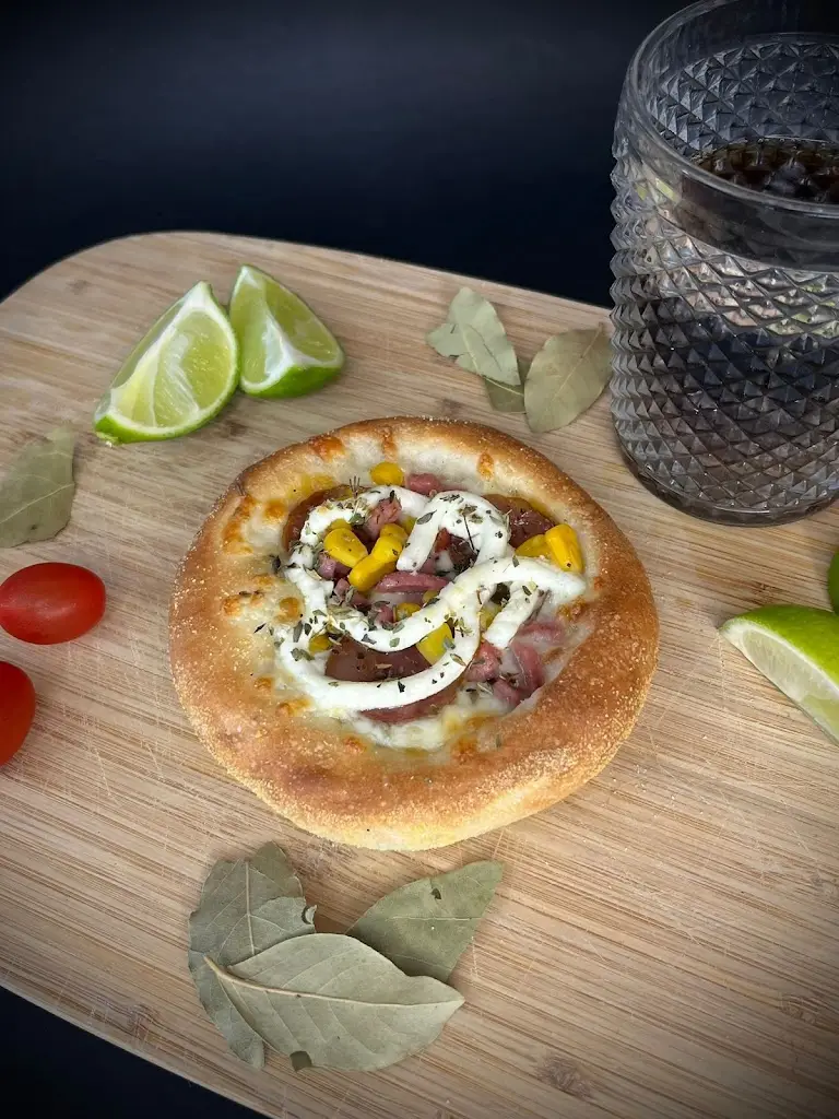 Open Esfiha House_Cheleiros_slider_image_3