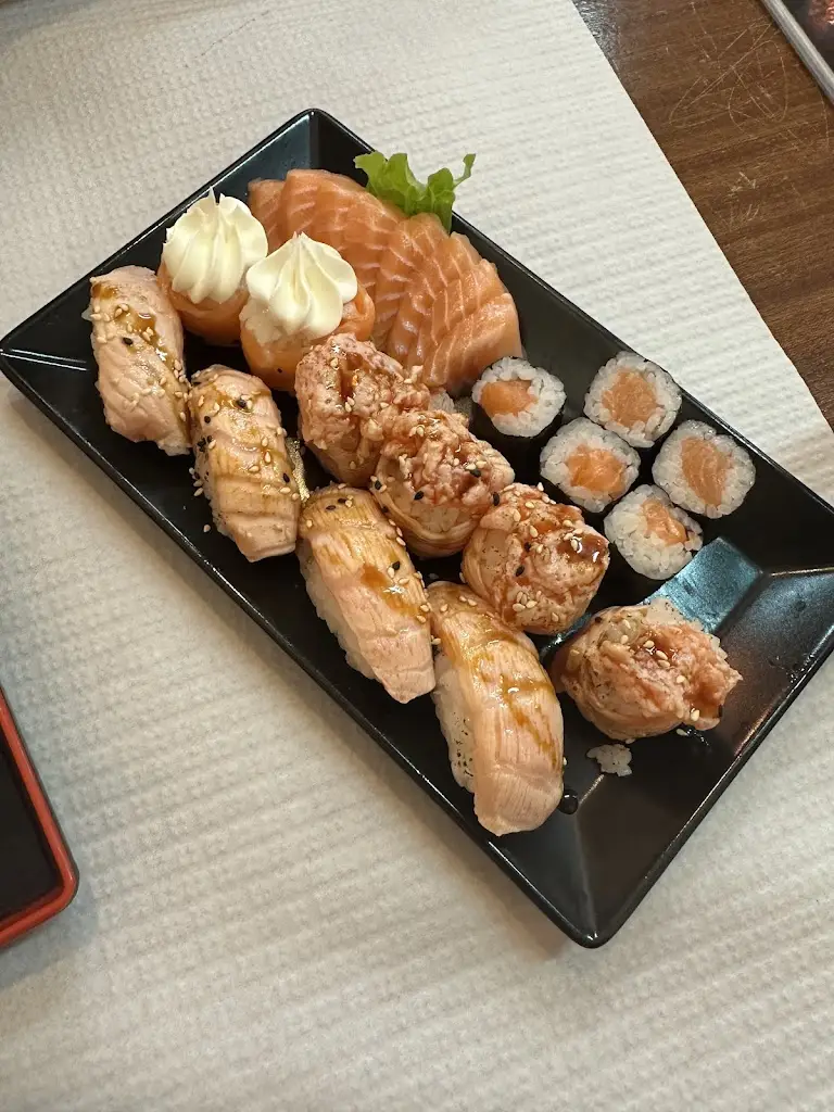 restaurante tsingtao_Cheleiros_slider_image_3