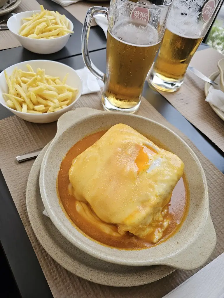 Villa Cruz_Cruz Quebrada - Dafundo_slider_image_3