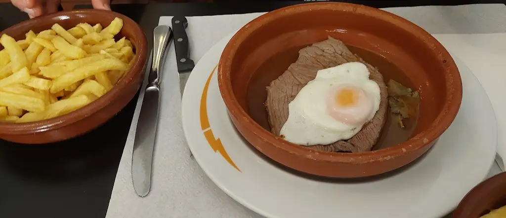 Jaren Law_Restaurante Altair_Cruz Quebrada - Dafundo_recensione