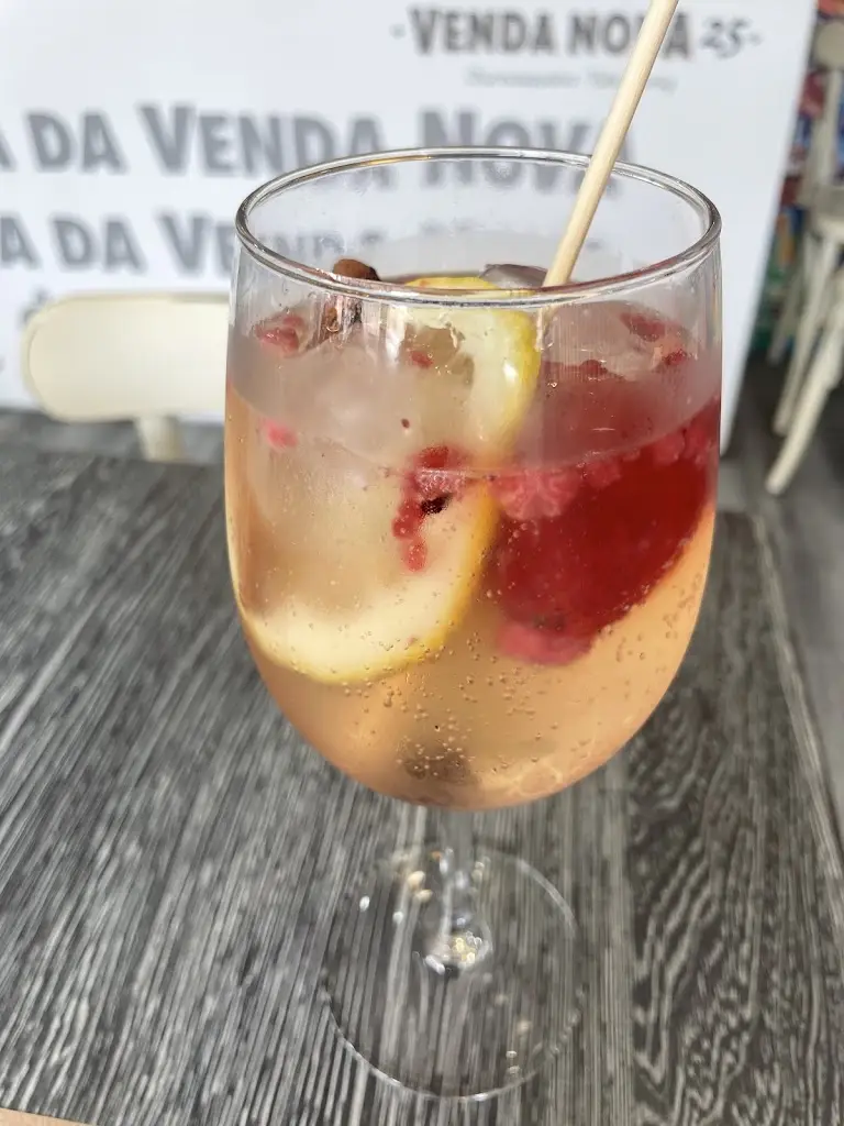 Phaebe Liu_Venda Nova 25_Águeda_recensione