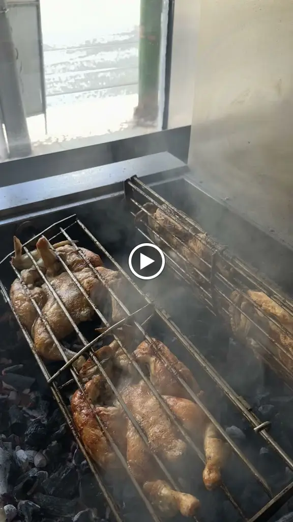 Momi Frango na Brasa_Cruz Quebrada - Dafundo_slider_image_2