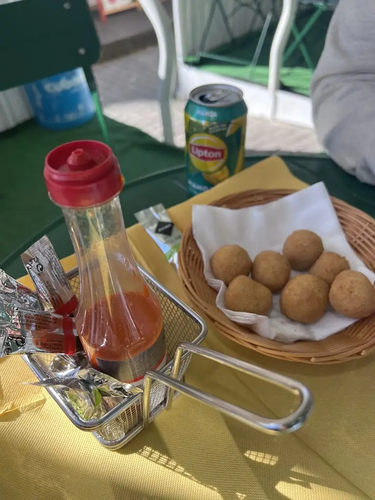 Lina S_O Brazuca_Cruz Quebrada - Dafundo_recensione