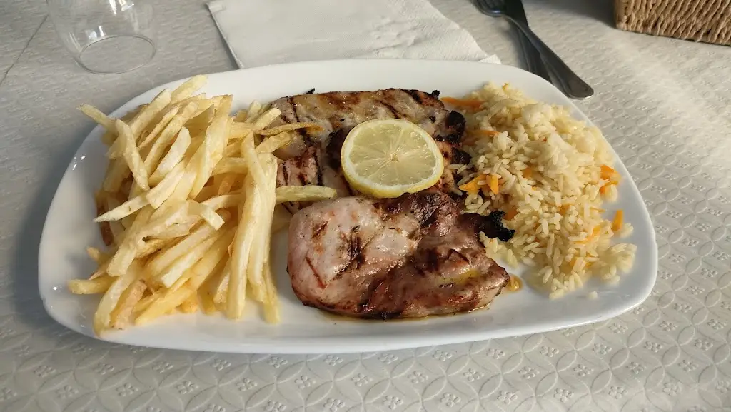 Restaurante PERALTA_Escalhão_slider_image_2