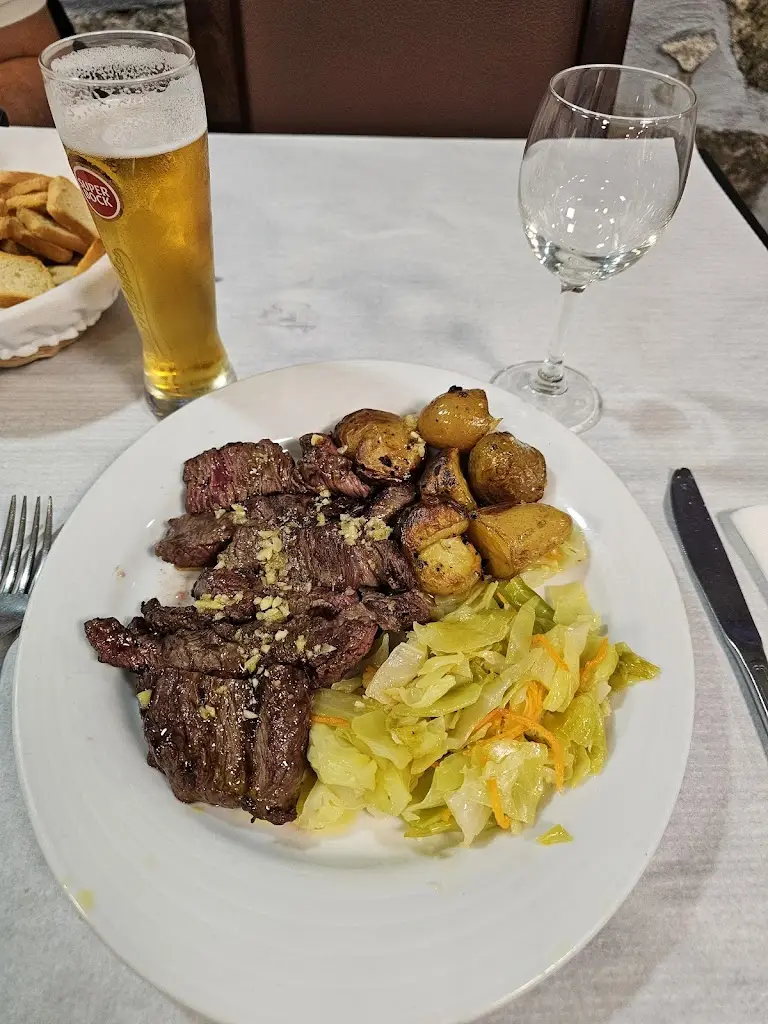 Michael Teixeira_Restaurante S.Tiago_Custoias_review