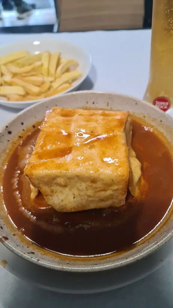 Xá Fumega_Custoias_slider_image_2