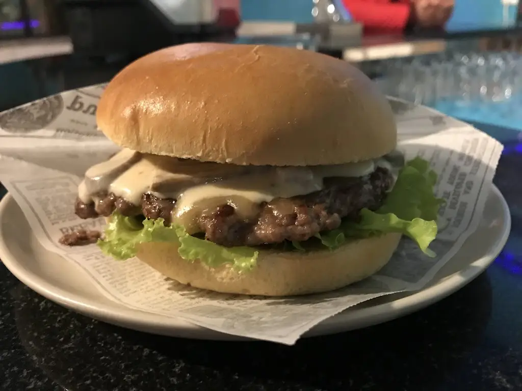 Menu_Artisan Burguer_Ervas Tenras_immagine_5